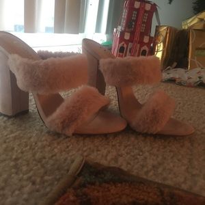 Fashion nova limited stock shoe